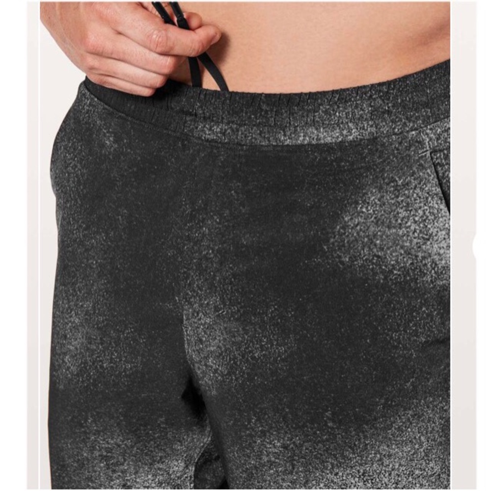 COPY - Lululemon Mens Pace Breaker Out Of Mind Liner 9" Ocean Spray Ice Grey Bl… - Picture 3 of 13